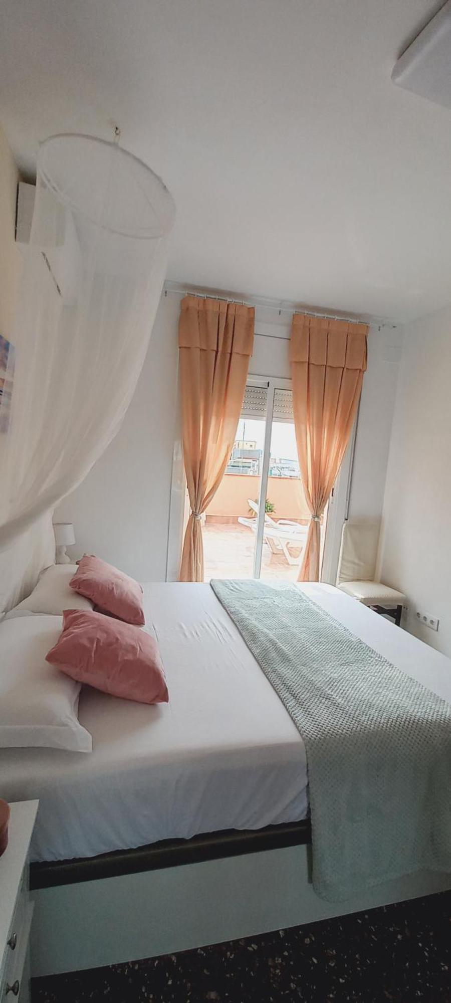 Appartamento Cozy And Sunny Penthouse Fira Bcn L'Hospitalet de Llobregat Esterno foto