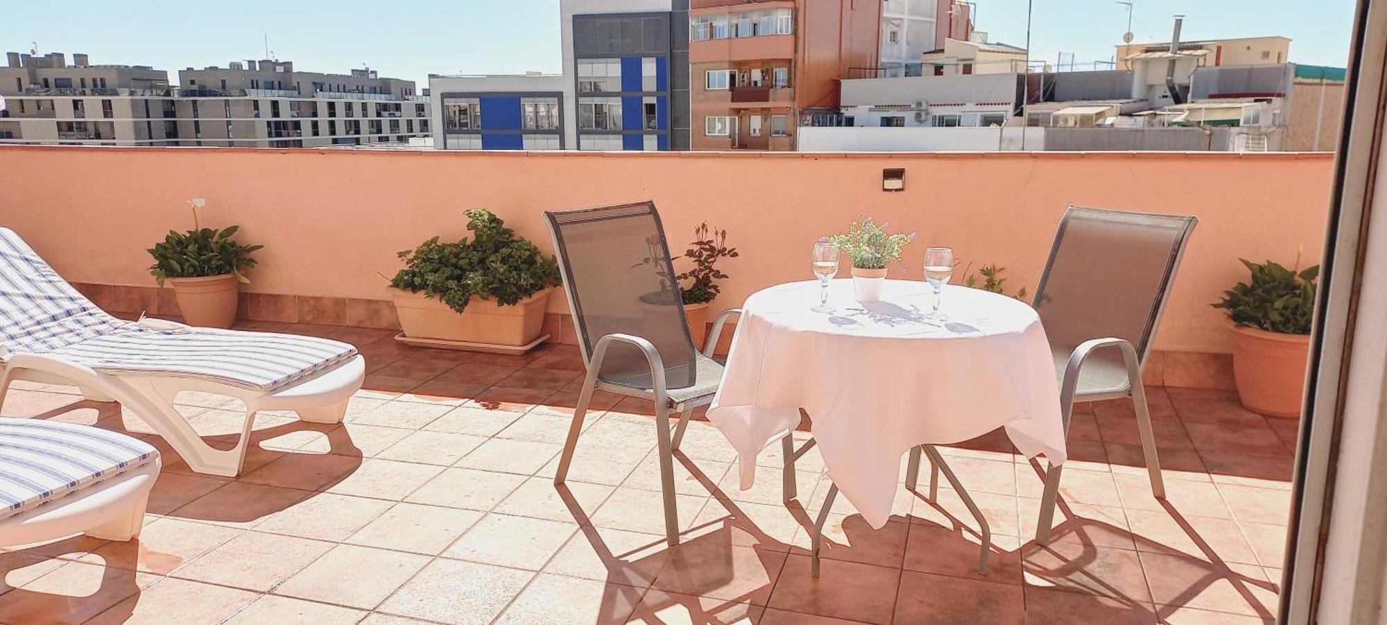 Appartamento Cozy And Sunny Penthouse Fira Bcn L'Hospitalet de Llobregat Esterno foto